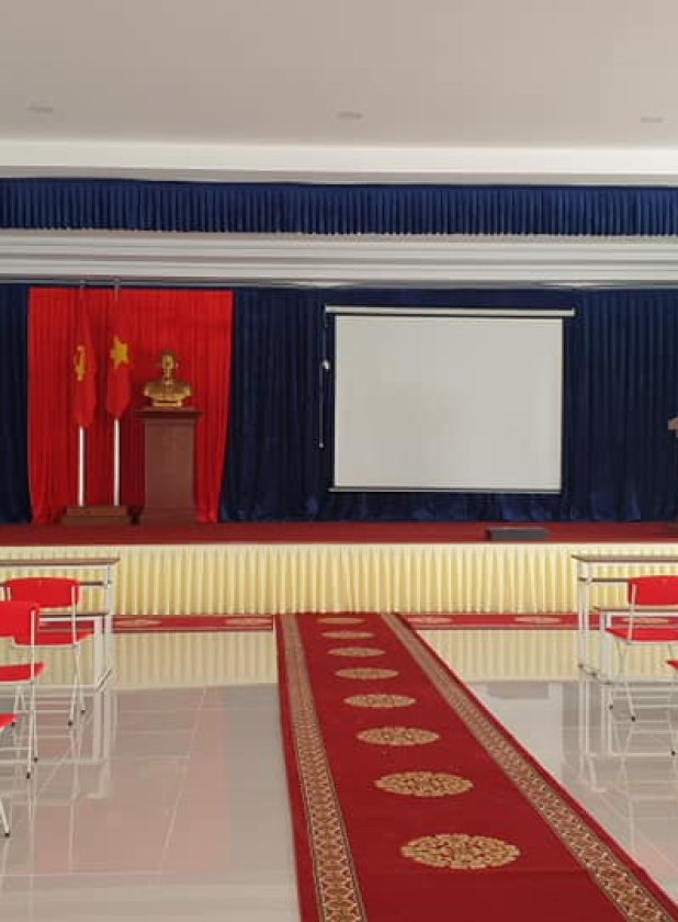 CÔNG TY TNHH MỘT THÀNH VIÊN SẢN XUẤT VÀ TRANG TRÍ NỘI THẤT MINH NGUYỆT