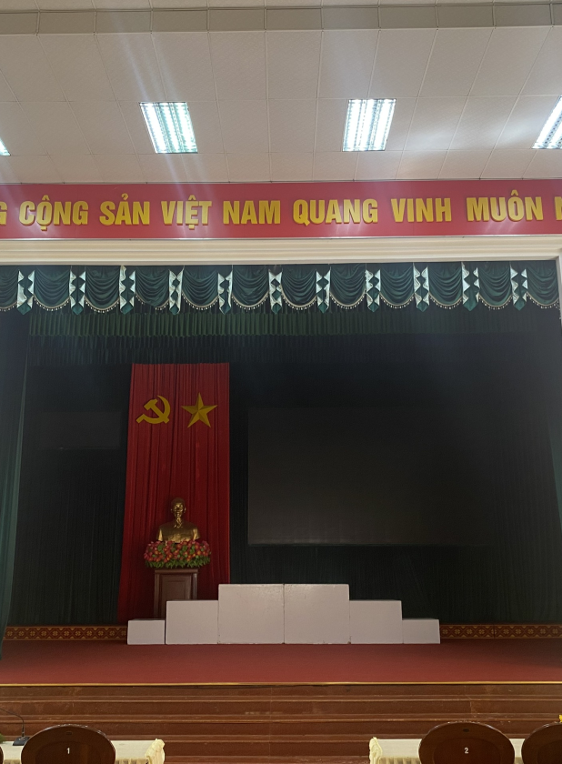 CÔNG TY TNHH MỘT THÀNH VIÊN SẢN XUẤT VÀ TRANG TRÍ NỘI THẤT MINH NGUYỆT
